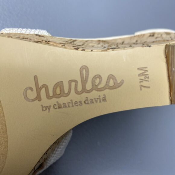Charles David Platform Sandals Size 7.5 Wedge Zip Back Stretch Strap Beige - Picture 8 of 9